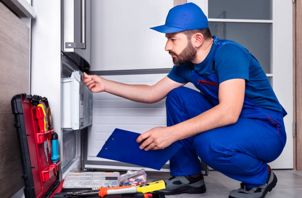 Refrigerator repair service